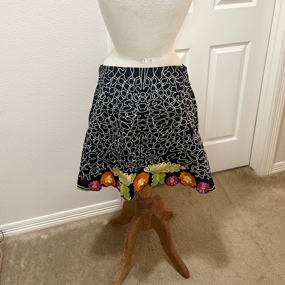 PSNY By Saman Petite Embroid Skirt, Fully Lined, Side-Zip, Black Multicolor- 12P - Picture 12 of 16